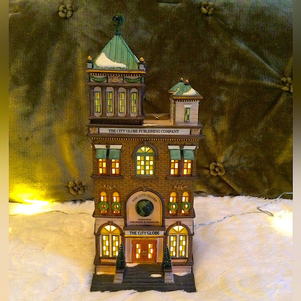 Department 56: 58883 The City Globe